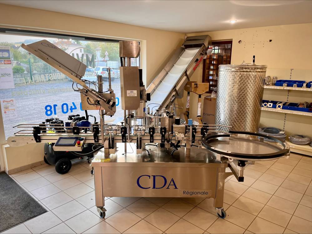 Etiqueteuse adhésive "La Régionale" CDA